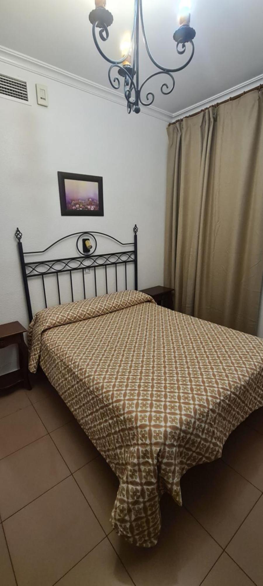 Hostal Trajano Севилья Экстерьер фото