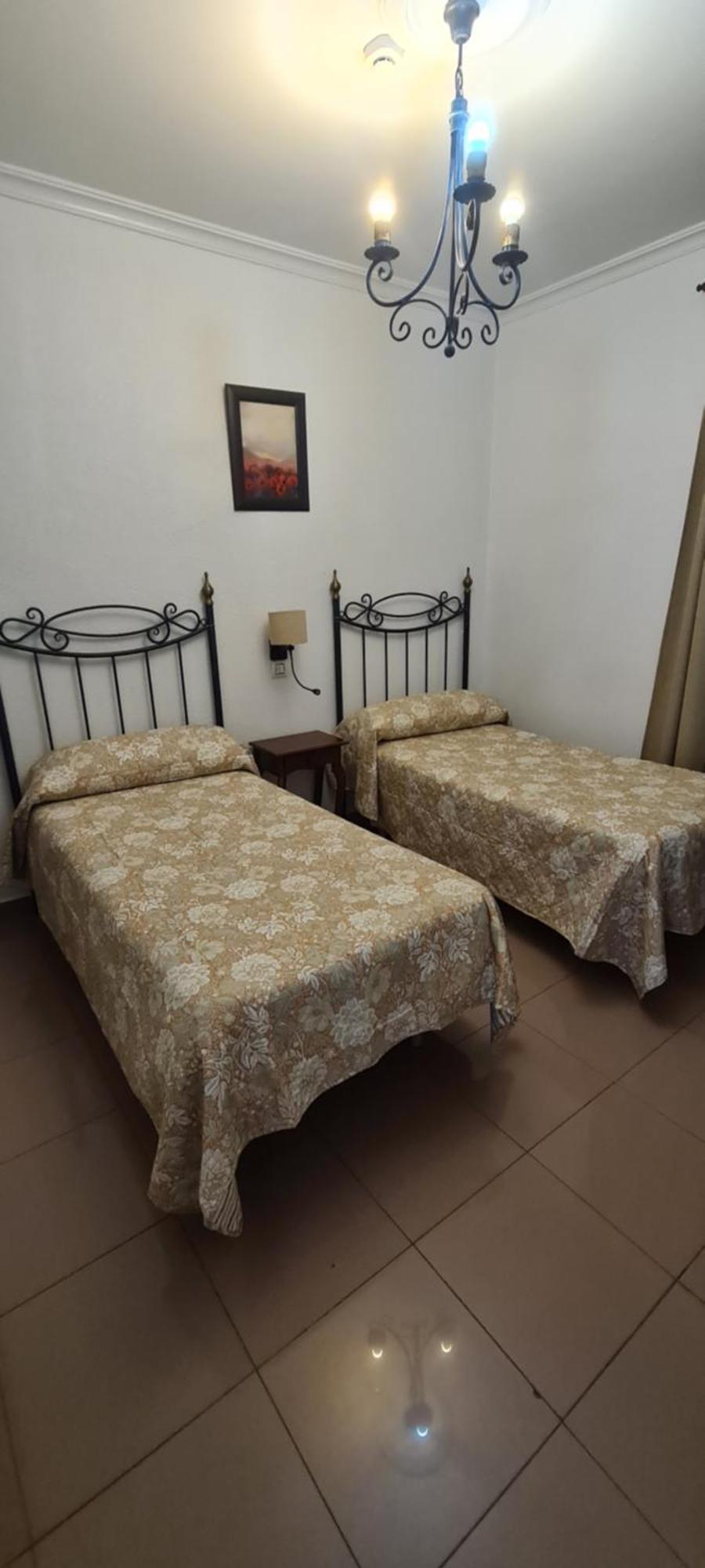 Hostal Trajano Севилья Экстерьер фото